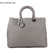 Sac Dior Diorissimo Jumbo en cuir nappa gris (fermoirs argentés) 18373