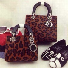 Sac à main Dior Lady Default en cuir d'agneau marron (réplique)