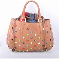 Sac Fendi B Fab en cuir abricot orné de bijoux multicolores, grand modèle à poignée supérieure