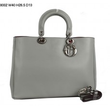 Sac Dior Diorissimo Jumbo en cuir nappa gris (fermoirs argentés) 8002