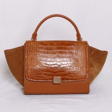 Sac Céline en cuir marron à motif crocodile