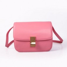 Sac à rabat Celine Classic Box en cuir de veau rose