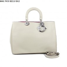 Sac Dior Diorissimo petit modèle en cuir nappa beige (fermoirs argentés) 8001