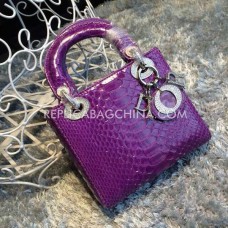 Réplique de sac cabas Dior Lady en peau de serpent violette Réplique de sac cabas Dior Lady en peau de serpent violette