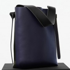 Sac cabas torsadé Céline petit modèle en cuir de veau bleu marine/noir