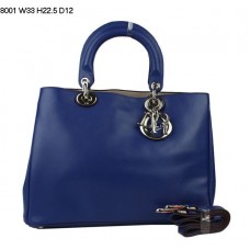 Sac Dior Diorissimo petit modèle en cuir nappa bleu saphir (fermoir argenté) 8001