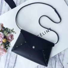 Pochette de soirée motarde noire Céline avec bandoulière Pochette de soirée motarde noire Céline avec bandoulière