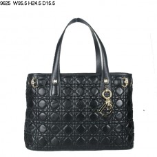 Sac bandoulière Dior Panarea moyen en cuir d'agneau noir (fermoir doré) 9625