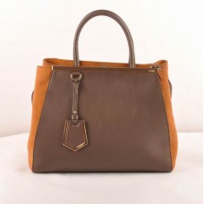 Sac moyen Fendi 2jours en cuir Ferrari couleur café foncé et cuir d'agneau couleur café
