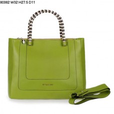 Sac à main Bvlgari Serpenti en cuir de veau vert pomme 80382 Sac à main Bvlgari Serpenti en cuir de veau vert pomme 80382