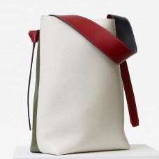Sac Celine Twisted Cabas petit modèle en cuir de veau blanc/amande