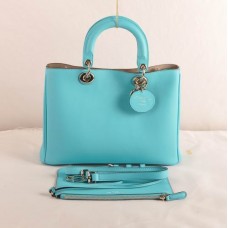 Sac Dior Diorissimo moyen en cuir bleu clair original (fermoir doré) 603