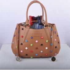 Sac à main Fendi B Fab moyen en cuir abricot orné de bijoux multicolores