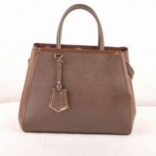 Sac Fendi 2jours moyen en cuir Ferrari à veines croisées couleur café foncé