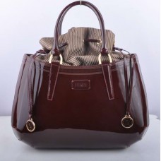 Sac Fendi B Fab grand modèle à poignée supérieure en cuir verni rouge foncé
