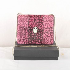 Sac bandoulière Bvlgari Serpenti en cuir à veines de serpent rouge 605