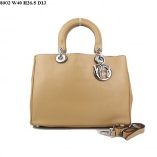 Sac Dior Diorissimo Jumbo en cuir nappa abricot (fermoir argenté) 8002