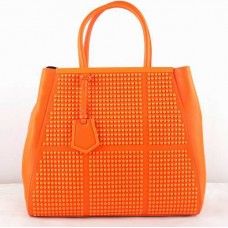 Fendi 2Jours Sac Clinch Bolt en cuir saffiiano orange Fendi 2Jours Sac Clinch Bolt en cuir saffiiano orange