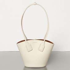 Sac cabas Bottega Veneta petit panier en cuir de veau blanc