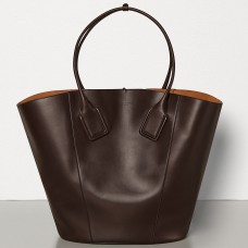 Sac cabas Bottega Veneta moyen en cuir de veau chocolat