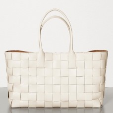 Bottega Veneta Cabas Moyen En Maxi Intreccio Blanc