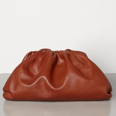 Pochette Bottega Veneta en cuir de veau rouille Pochette Bottega Veneta en cuir de veau rouille