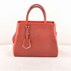 Sac Fendi 2jours petit modèle en cuir Ferrari à veines croisées rouge foncé