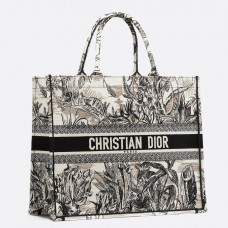 Sac Cabas Dior Book En Toile de Jouy Motif Carnivora
