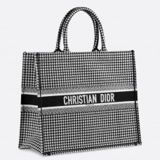 Sac cabas Dior Book en toile brodée pied-de-poule