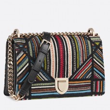 Sac Dior Diorama en toile brodée de rayures multicolores
