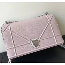 Sac à rabat Dior Diorama en cuir de veau grainé rose clair