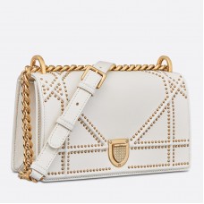 Sac Dior Diorama en agneau blanc clouté