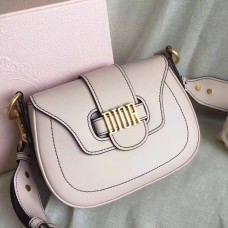 Sacoche Dior D-Fence Saddle en cuir de veau ivoire