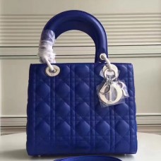 Sac Lady Dior moyen en agneau bleu