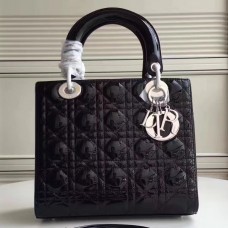 Sac Lady Dior moyen en cuir verni noir Sac Lady Dior moyen en cuir verni noir