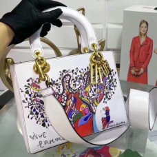 Sac Lady Dior moyen en imprimé arbre de Niki de Saint Phalle Sac Lady Dior moyen en imprimé arbre de Niki de Saint Phalle